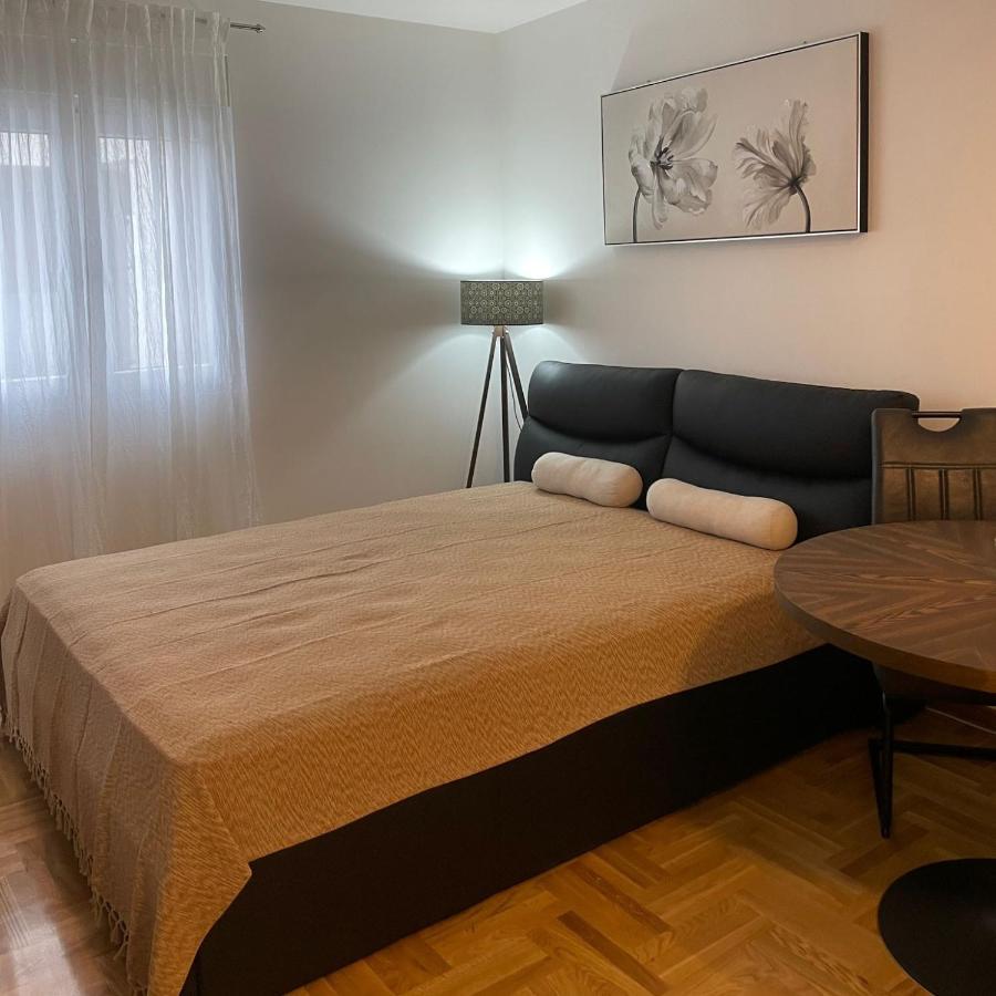 Apartman Tim Lux 1 Vrnjačka Banja Εξωτερικό φωτογραφία